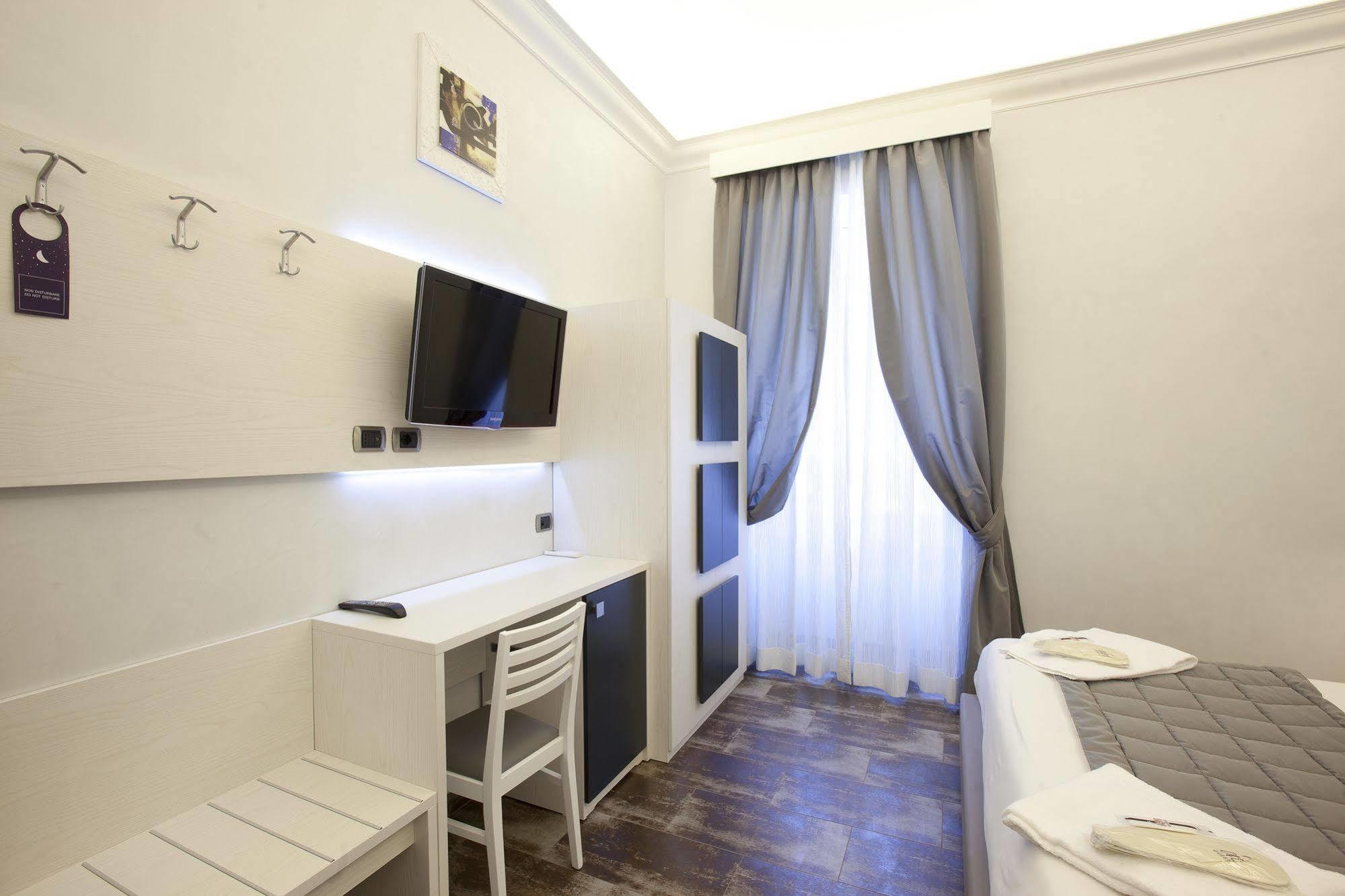 Dem Guesthouse Rome Exterior photo